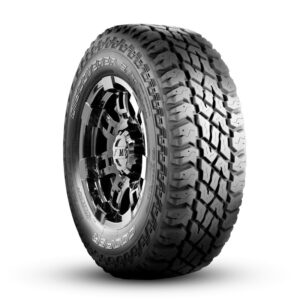 Lt 10P 123/120Q Cooper Discoverer S/T Maxx