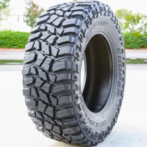 Lt 10P 120/116Q Cooper Discoverer Stt Pro